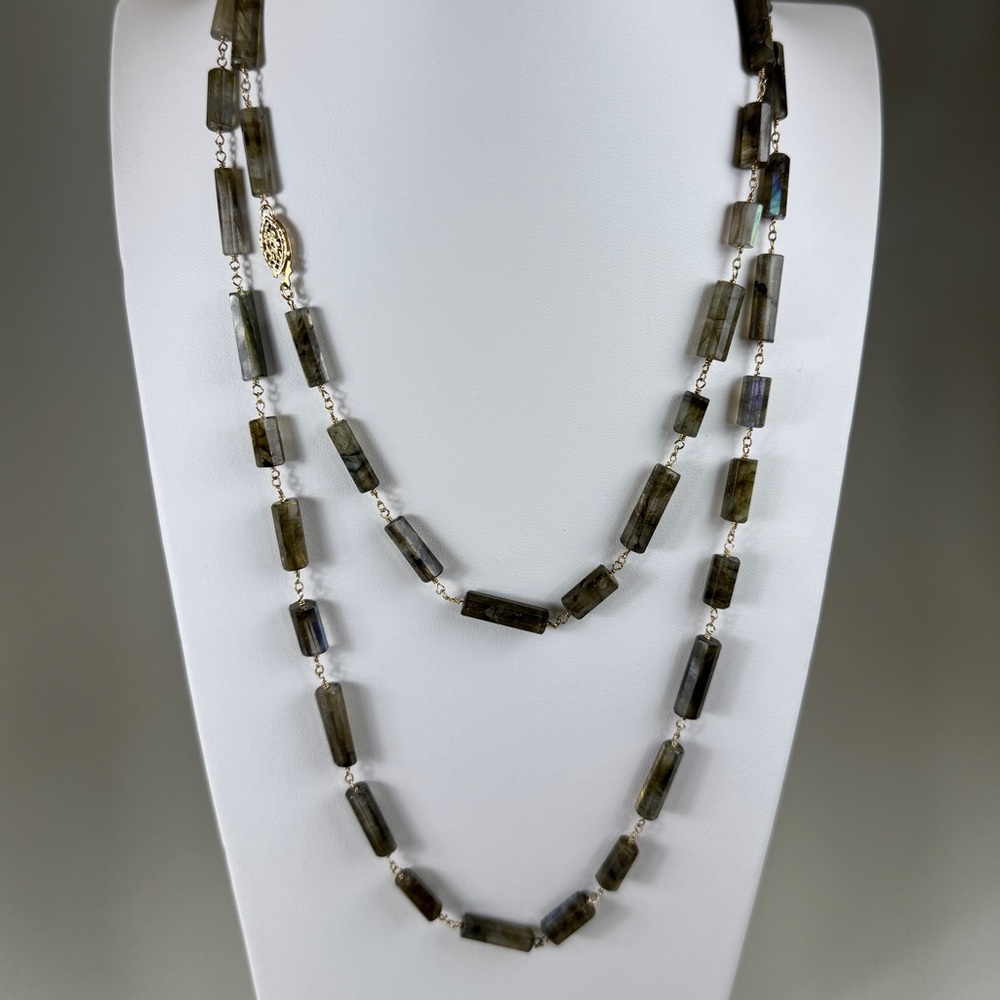 Artisanal Labradorite Necklace 
14K Gold Filled wire, links, and filigree clasp